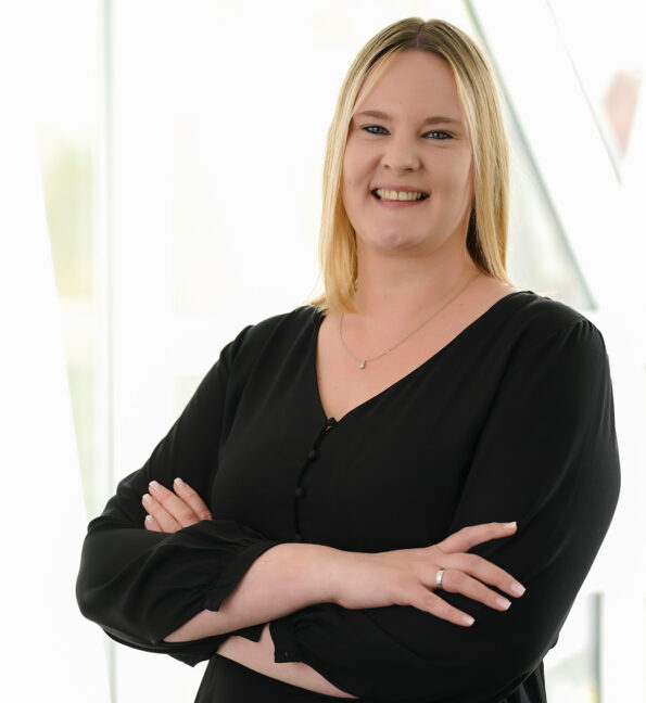 Sophie Soll, Office Managerin